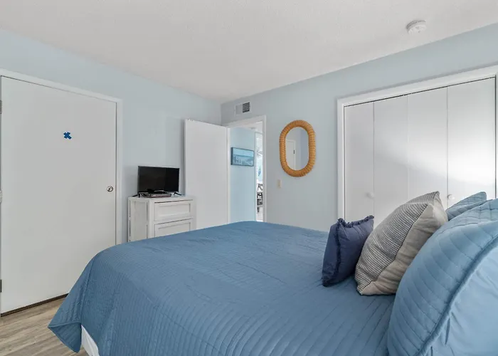 Coastal Comfort At Plantation Holiday home